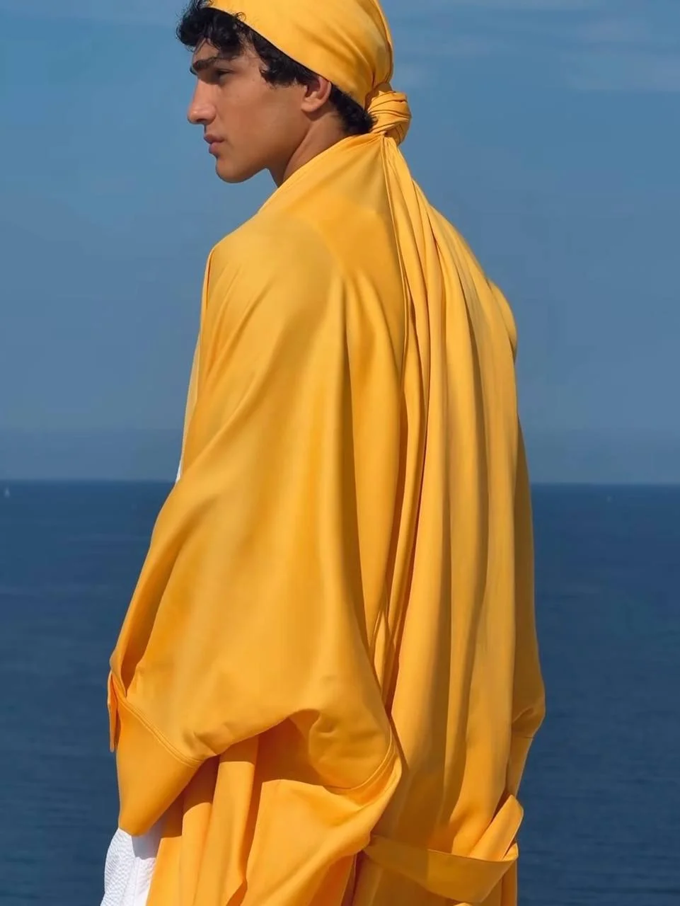 Просто какая-то услада для глаз от последнего показа Jacquemus