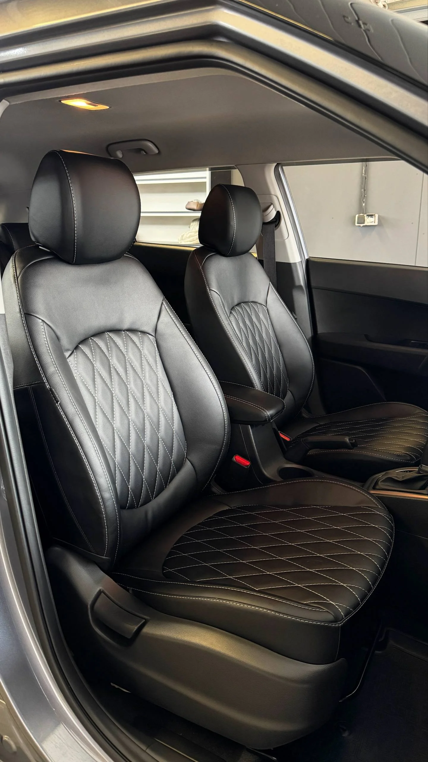 Hyundai Creta 1 Пошит и установлен комплект каркасных чехлов в категории Base+ в черном цвете, с