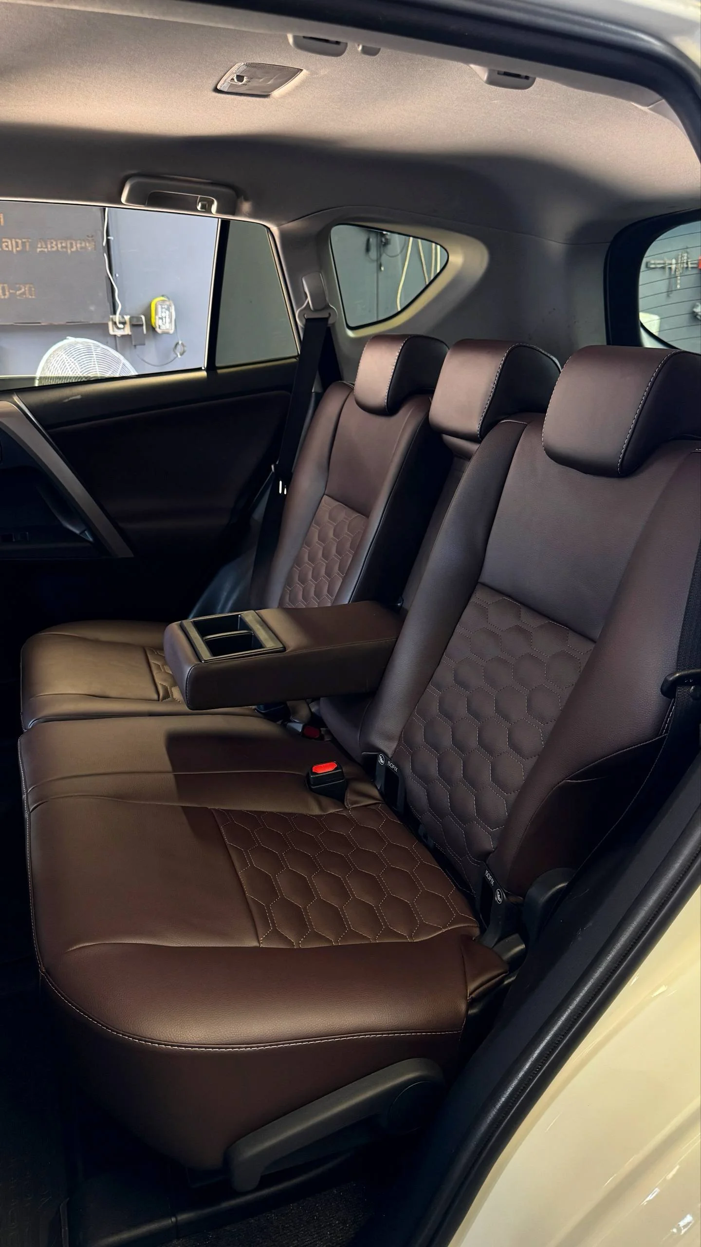 Toyota Rav-4 CA-40