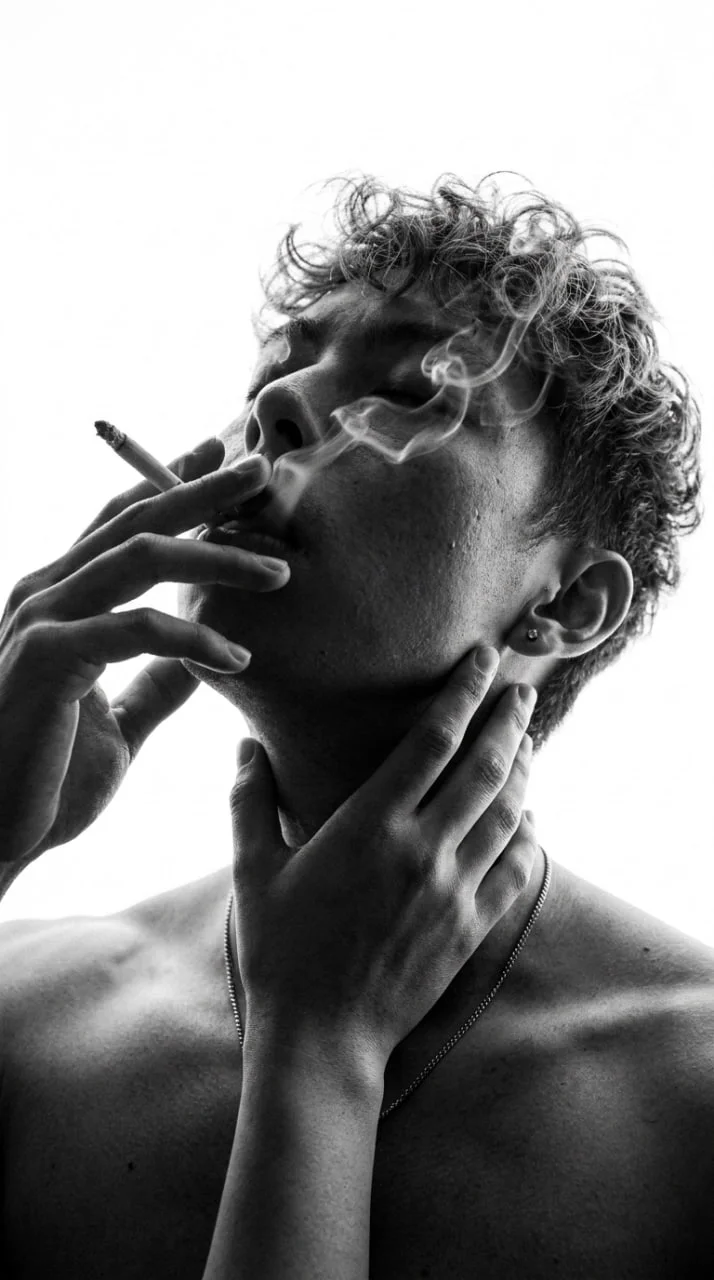 🚬 Мужское фото в дыму