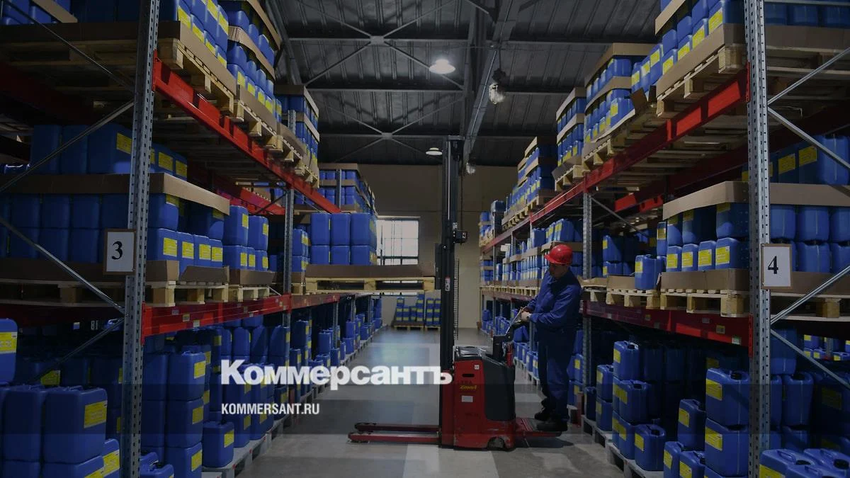 На Ozon издержки продавцов по FBO дошли до 55% базовой цены товара