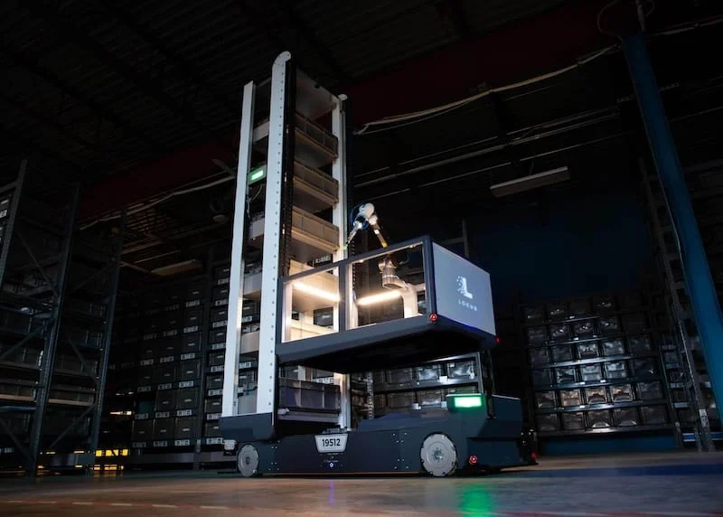 Locus Robotics представила Locus Array — «автономный фулфилмент под ключ»