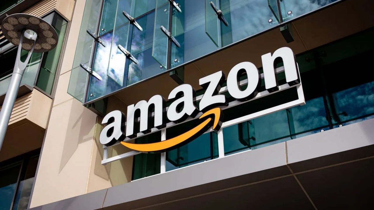 🎧 Июльские хиты Amazon показали спрос на простую и полезную электронику