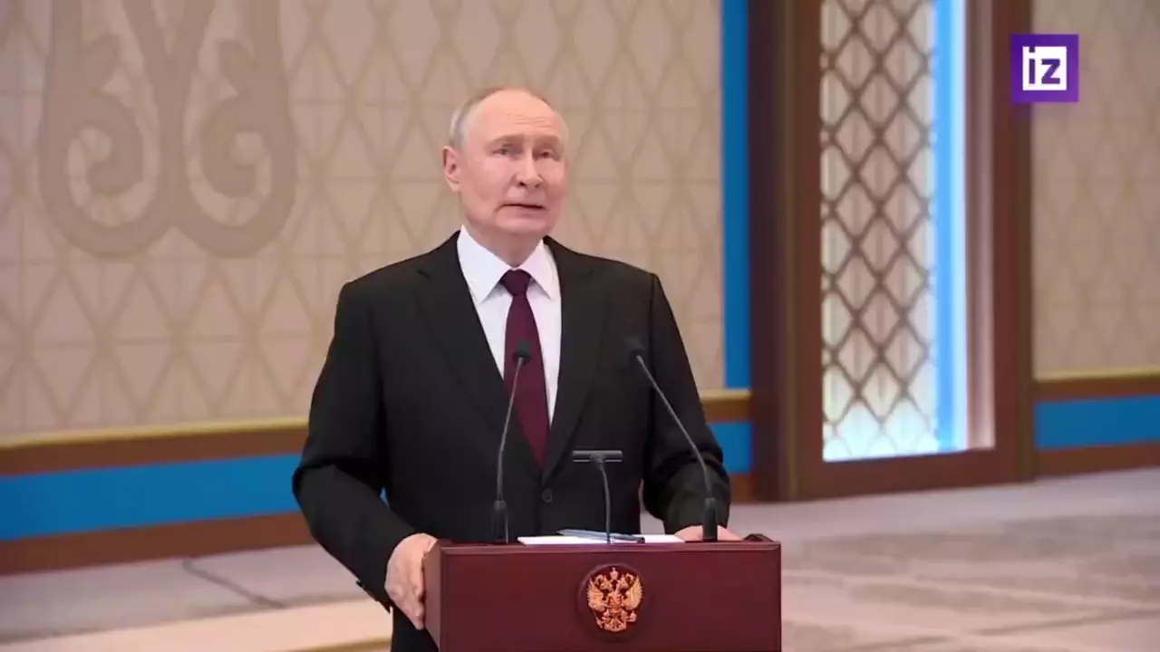 Президент России Владимир Путин похвалил российские маркетплейсы