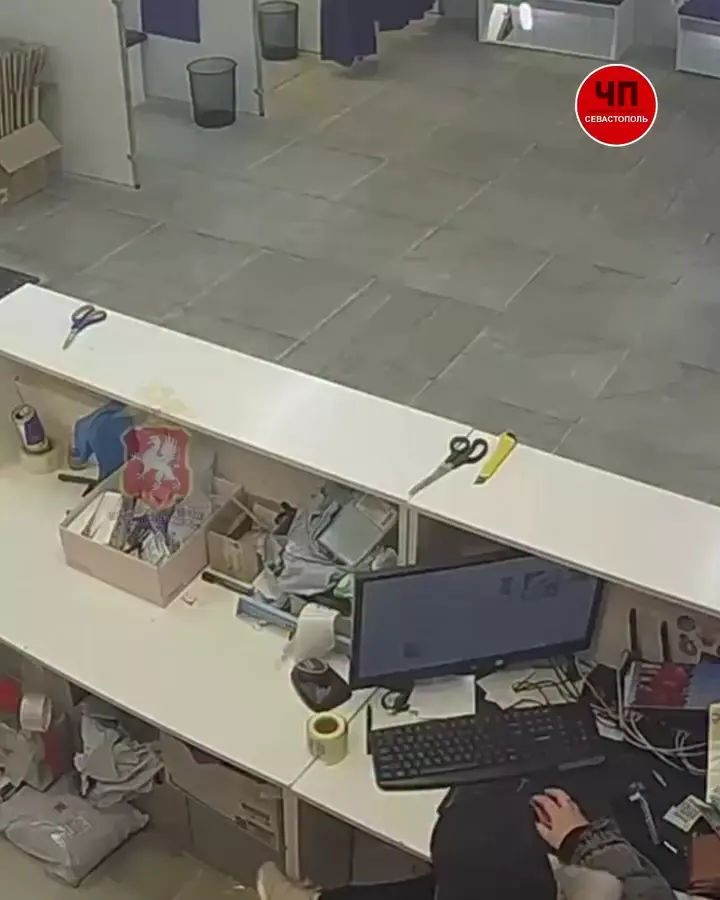 📦 Сотрудница ПВЗ в Севастополе вынесла товаров и украшений почти на 300 тысяч ₽