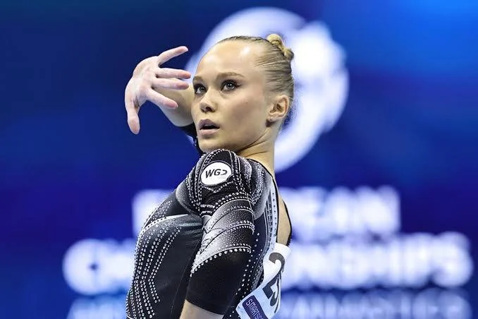 Российские гимнасты до сих пор не получили визы для участия в чемпионате мира в Роттердаме😕