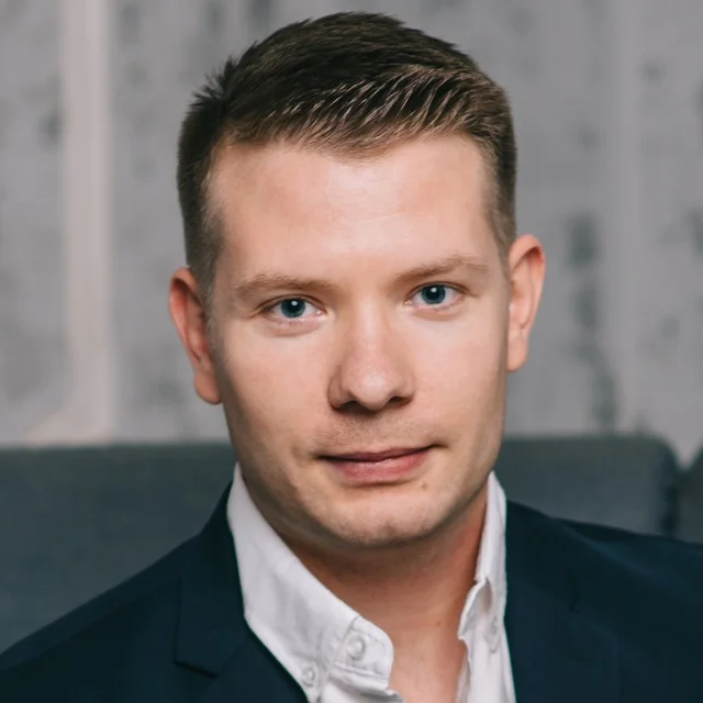 Денис Турушев