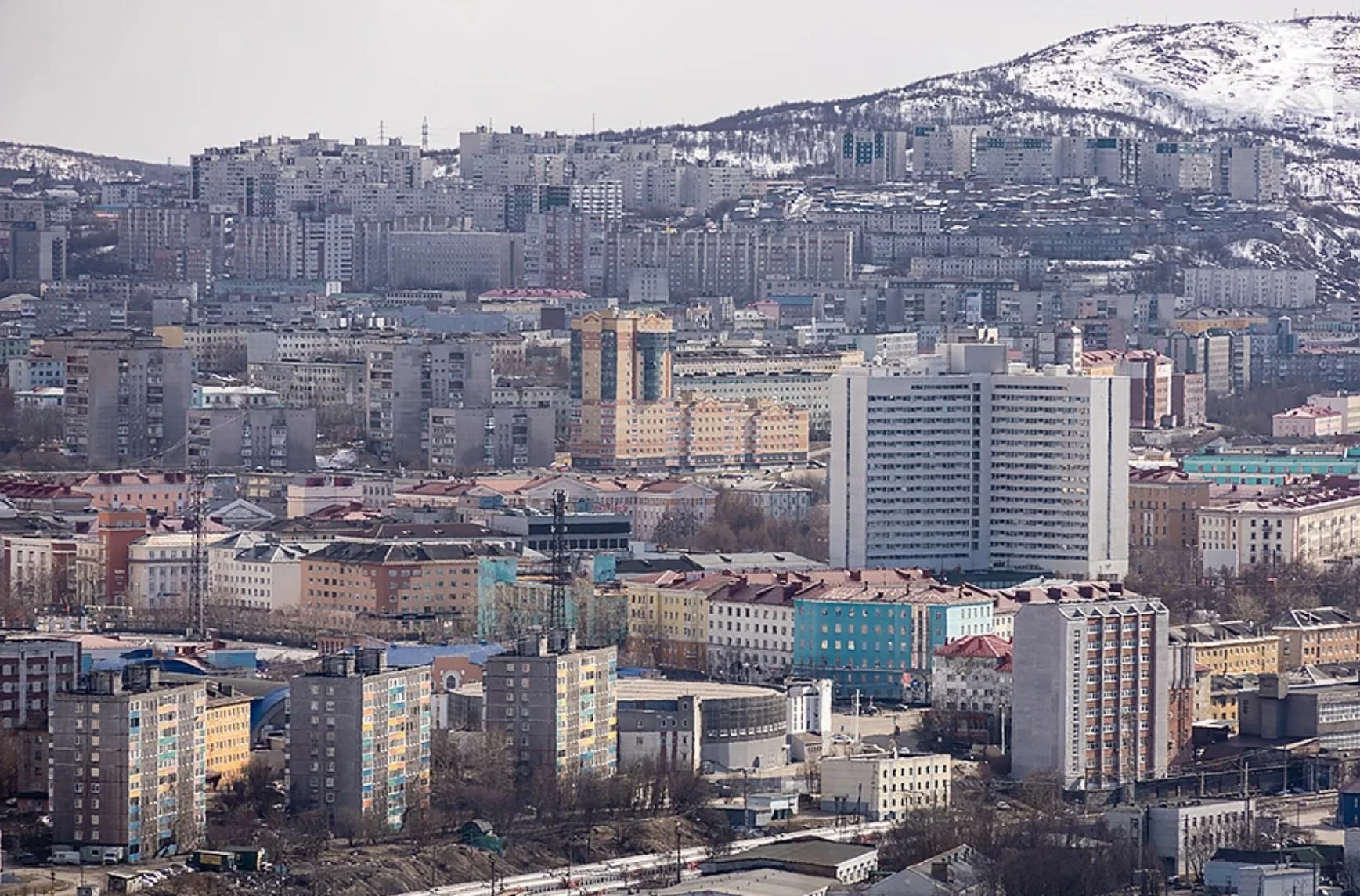 В Мурманской области продлили временные ограничения движения для большегрузов