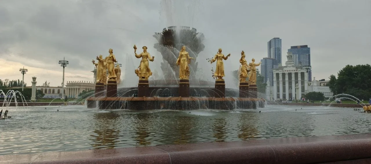ВДНХ конечно охренительный