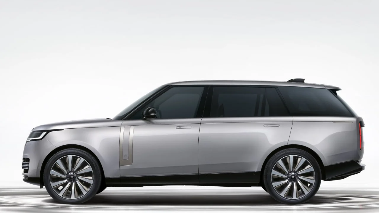 Range Rover SV Ultra: Дворец на колесах, который сияет ярче будущего! ✨