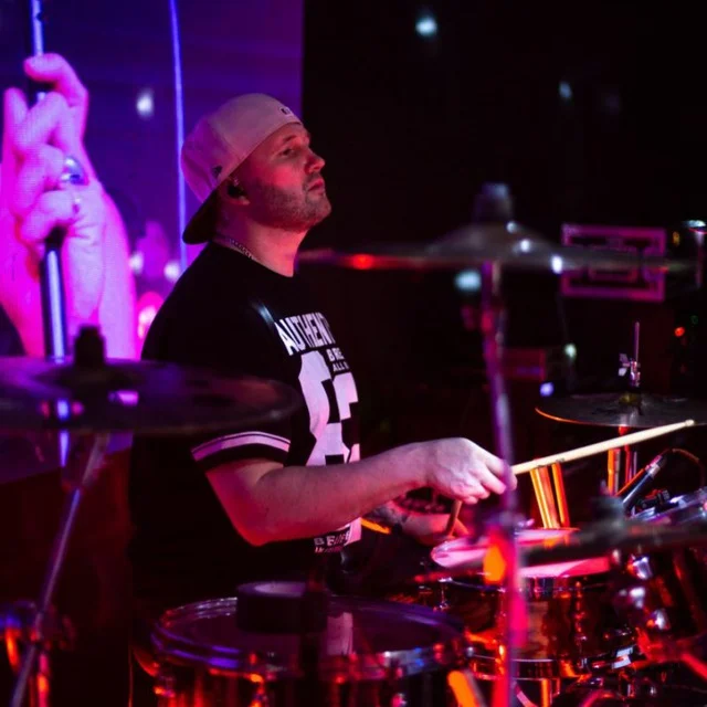 Евгений Кораблин Drum the Beat