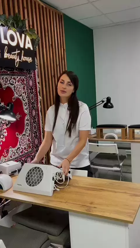 Привет, волшебницы маникюра! 🌸