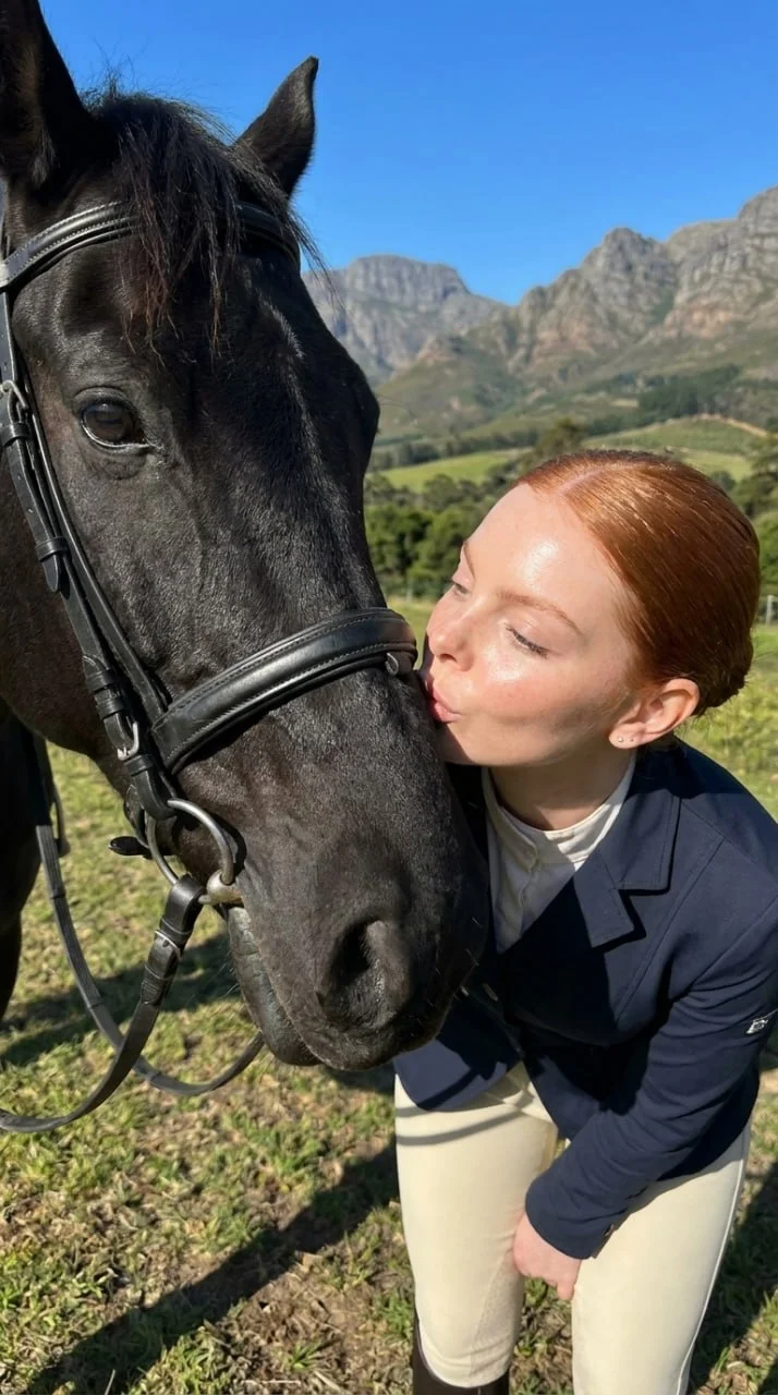 🐎 Фото в горах с лошадью