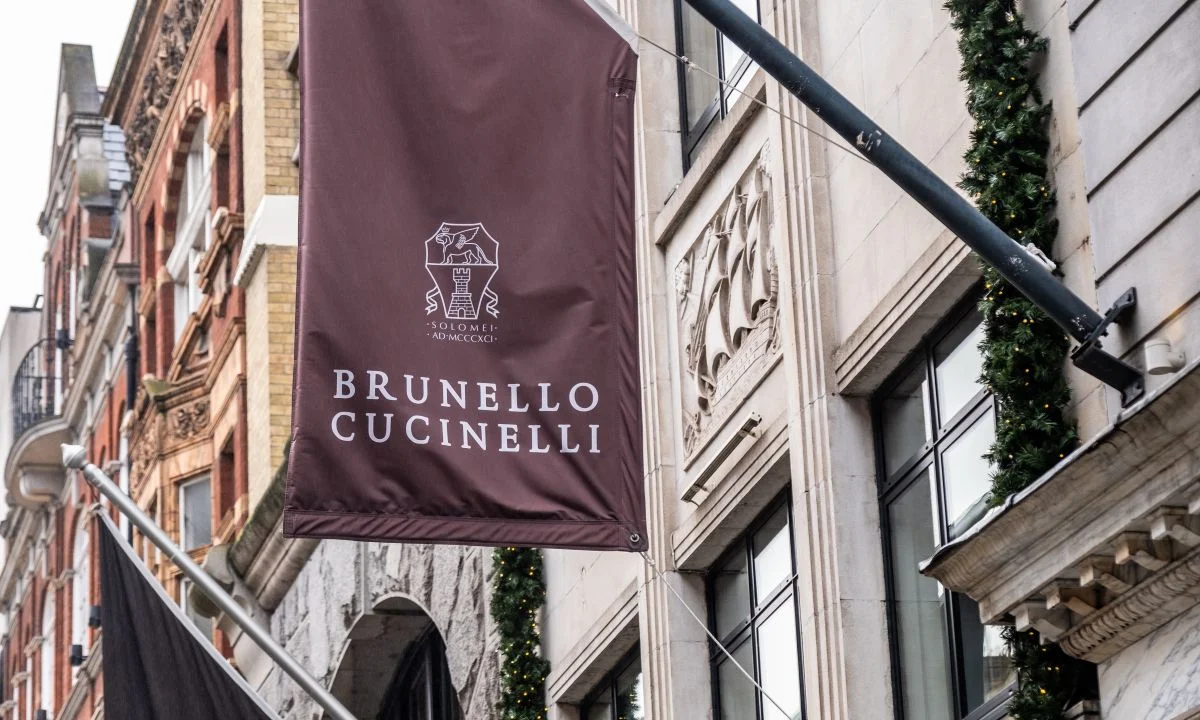 Brunello Cucinelli перевёл витрину e-commerce на ИИ, который собирает магазин под каждого посетителя