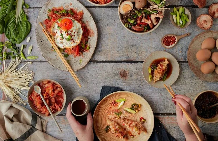 Пока Москва спорит, нужен ли очередной raw bar на Патриках, Дальний Восток уже живет в другой
