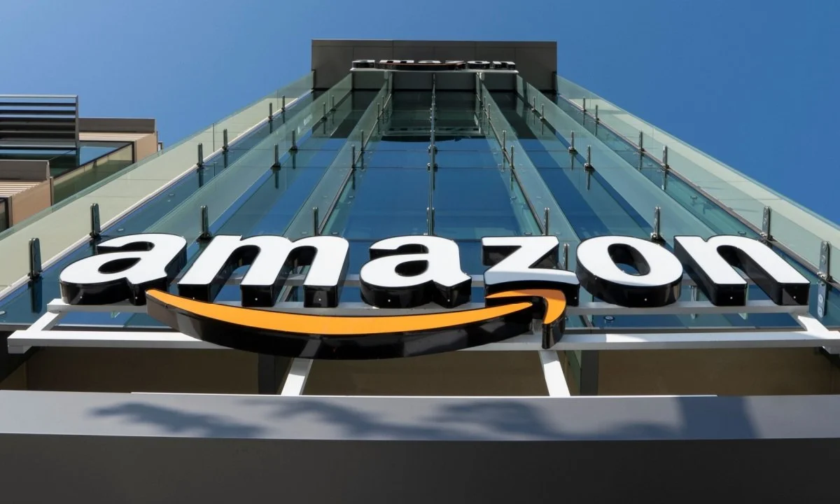Amazon потратил ,8 млн на ИИ-задачу для каталога — и вышел на перерасход 860%