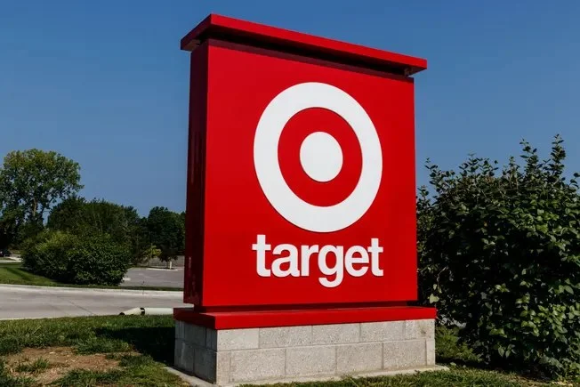 Target поднимает AI до уровня C-level и связывает его с UX