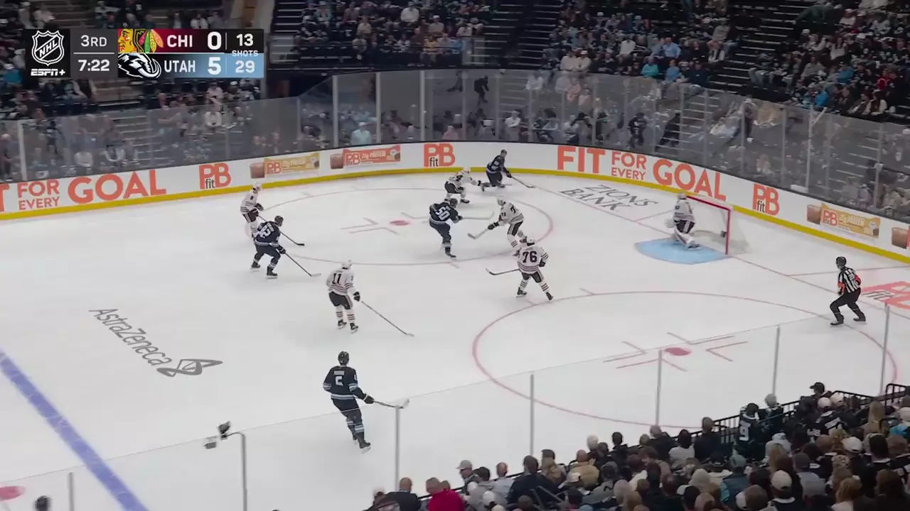 🥅 Кроме вратаря Шестеркина, в этот игровой день в 🏒 НХЛ отличились заброшенными шайбами и другие