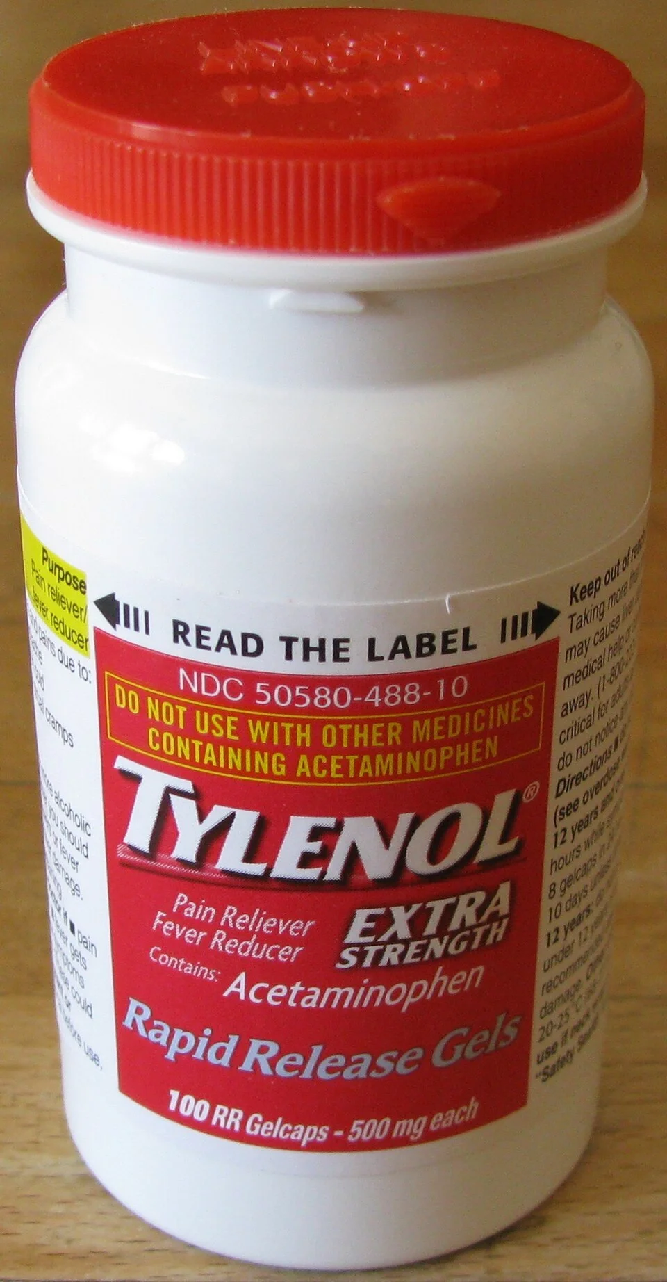 Суд в США возобновил сотни исков, связывающих Tylenol с аутизмом