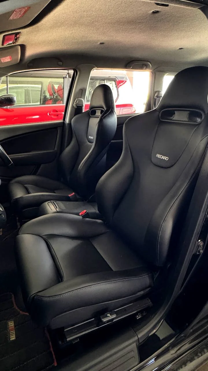 Mitsubishi Airtrek