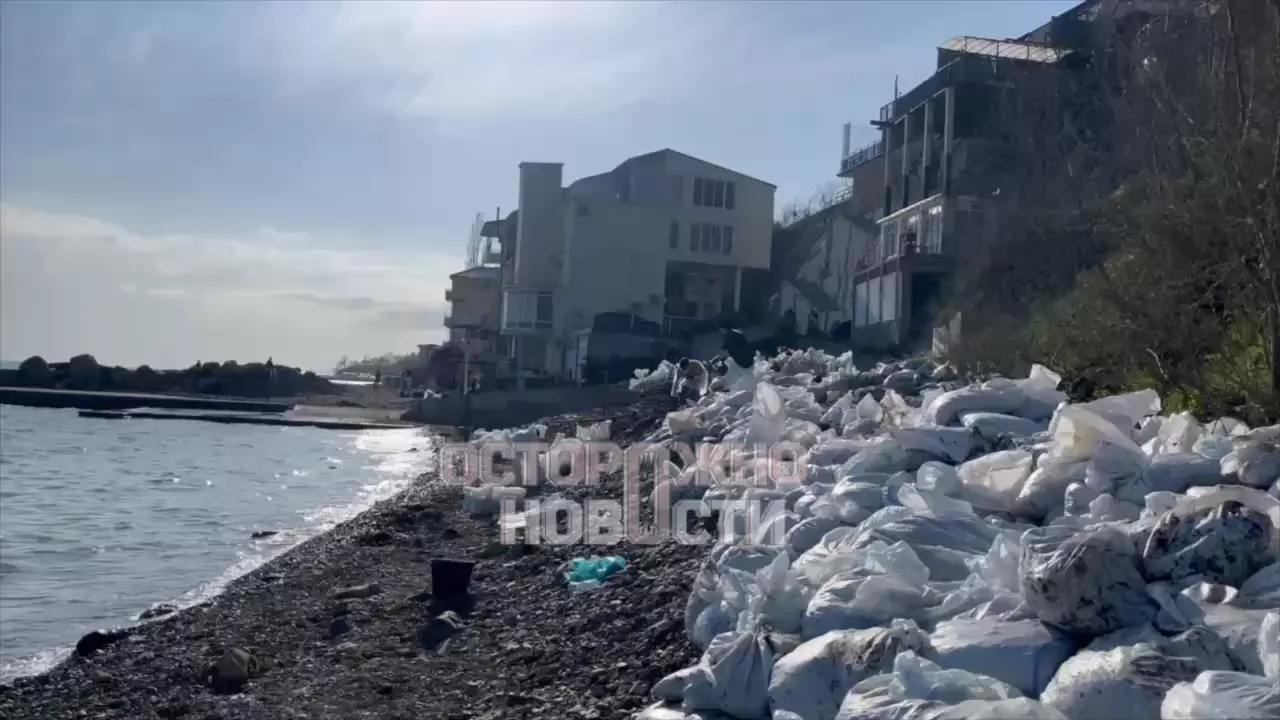 «Нет воды, нет света, воздух отравили